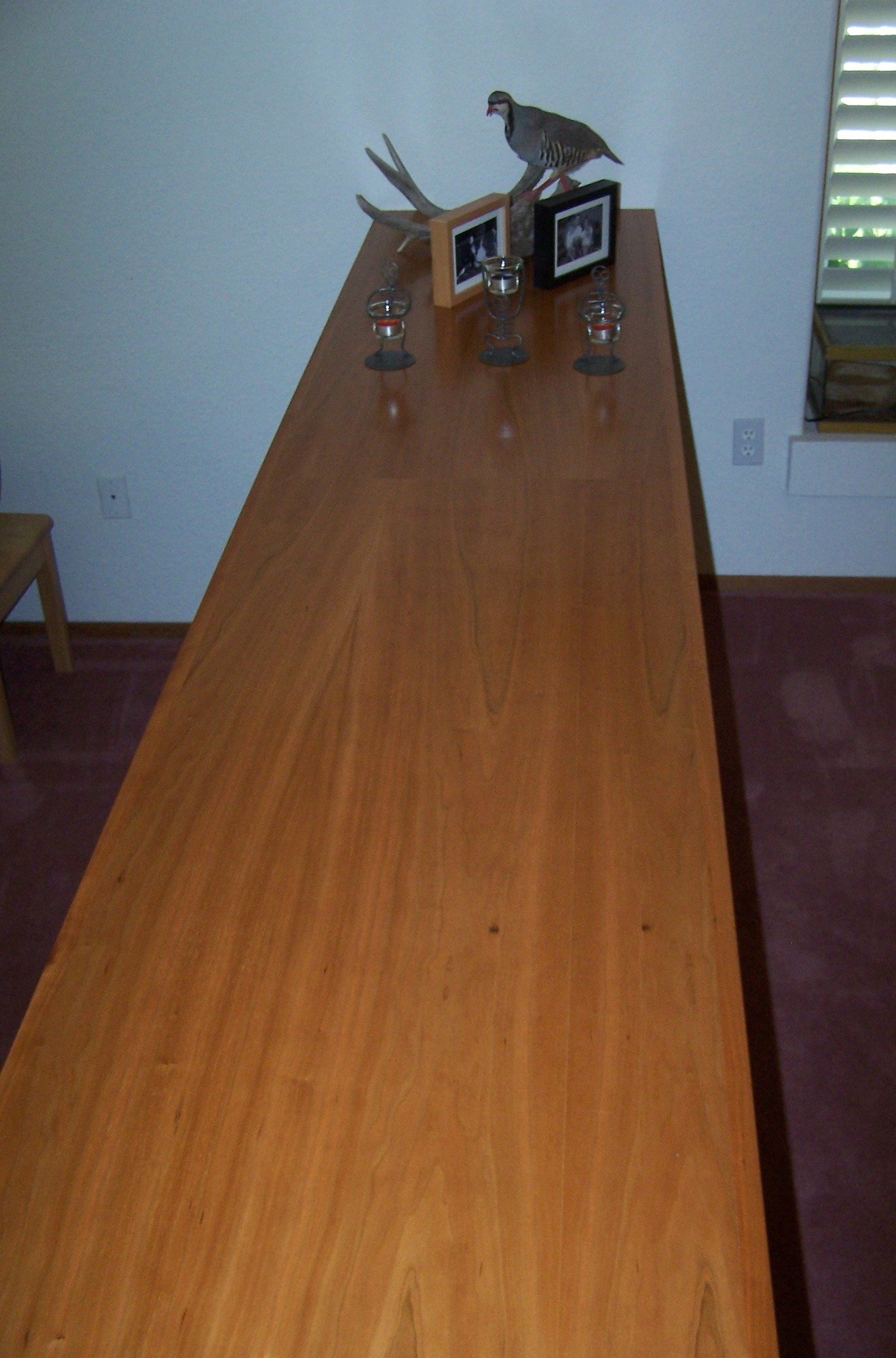 Buffet with Shelves on each side