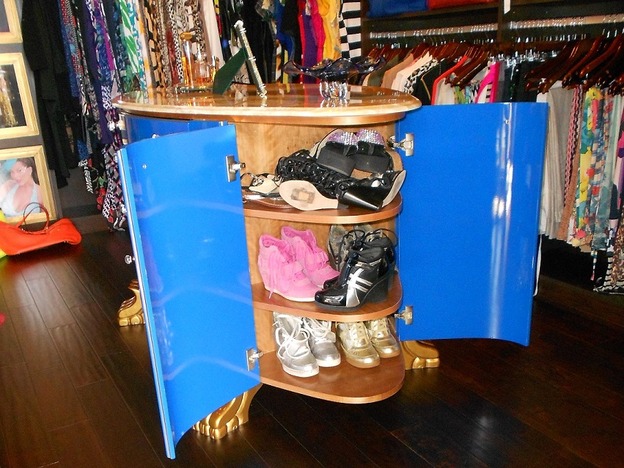 Custom Closet Island