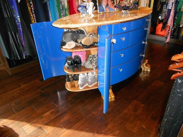 Custom Closet Island